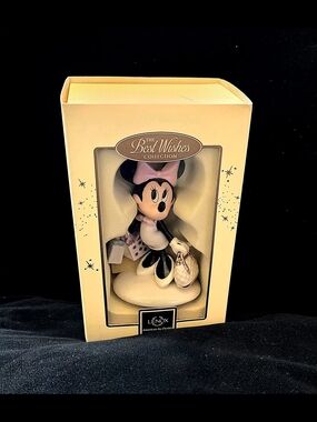 Lenox The Best Wishes Collection Minnie Mouse Figurine - Pink & Black